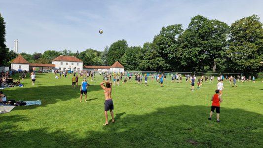 Volleyballturnier und Sommerfest